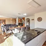Villa Luxury With Sauna And Jacuzzi, Amazing View *