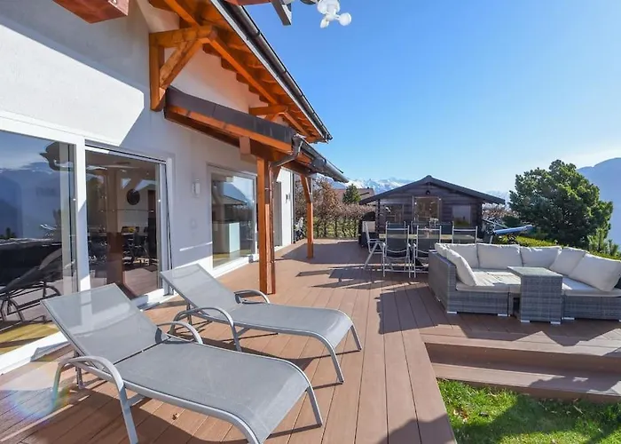 Luxury With Sauna And Jacuzzi, Amazing View Villa Crans-Montana