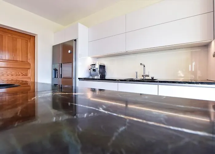 Luxury With Sauna And Jacuzzi, Amazing View